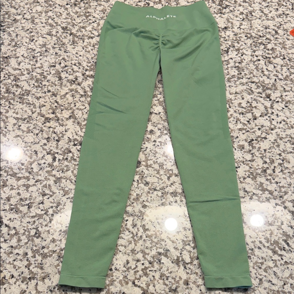 Alphalete Mint Green Leggings